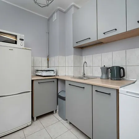 Functional Studio Close To The Old Town By Noclegi Renters * Wroclaw