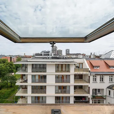 Functional Studio Close To The Old Town By Noclegi Renters Apartment